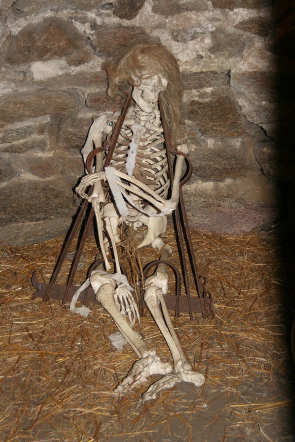 Czocha_Castle_Torture_room